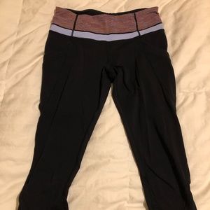 Lululemon crop leggings size 6